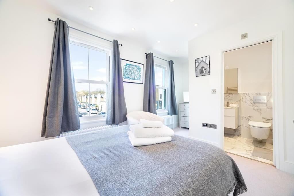 Private Terrace Fulham 3 Bed 2 Baths Appartamento