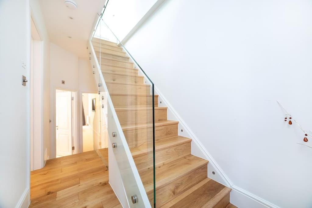 Appartamento Private Terrace Fulham 3 Bed 2 Baths Londra