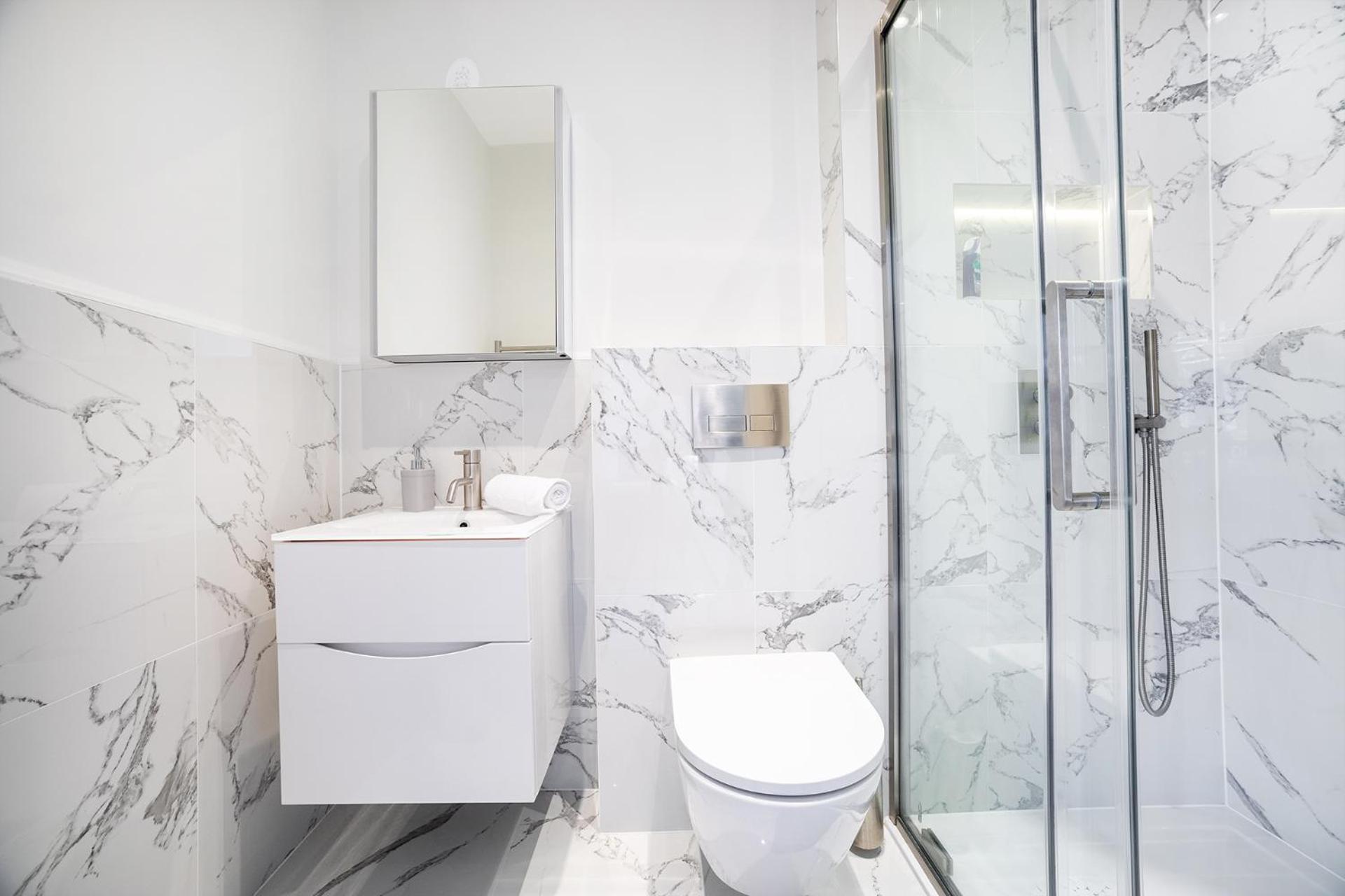 Private Terrace Fulham 3 Bed 2 Baths Appartamento